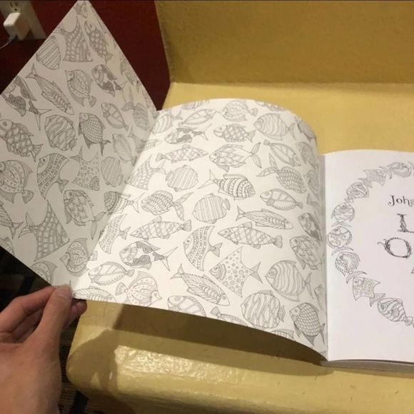 Lost Ocean by Johanna Basford; An Inky Adventure & Coloring Book with Extras - Picture 4 of 11